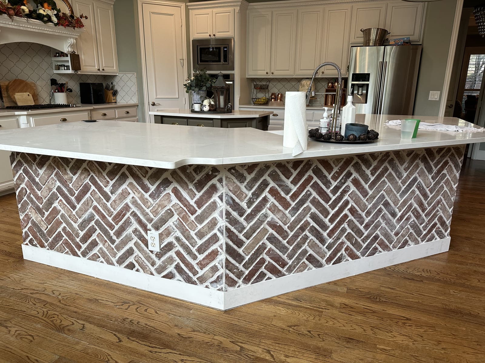 Chevron Kitchen Island Tile